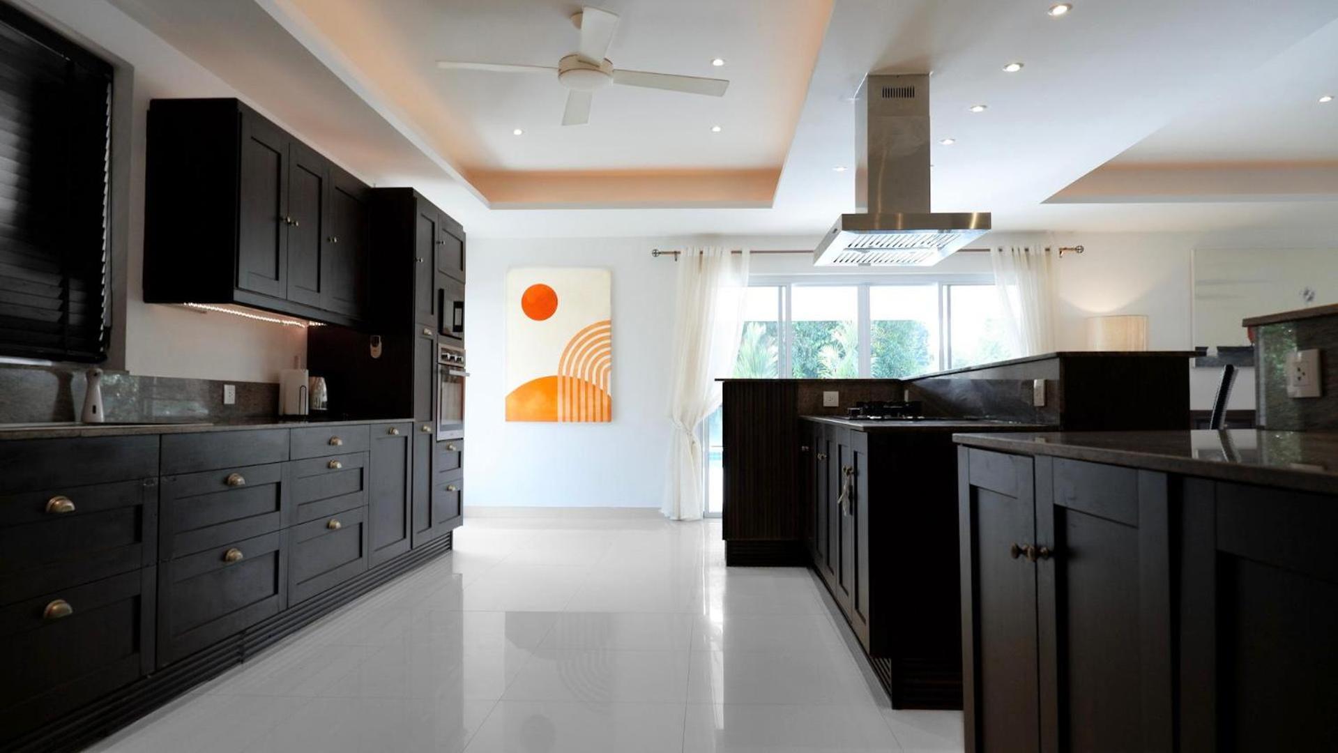 Sun Amphoe Koksamui